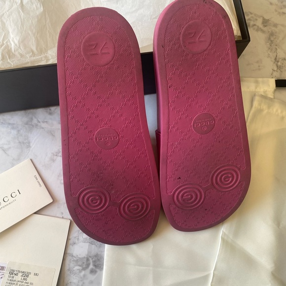 St. Gucci Rubber Slides - Picture 3 of 3